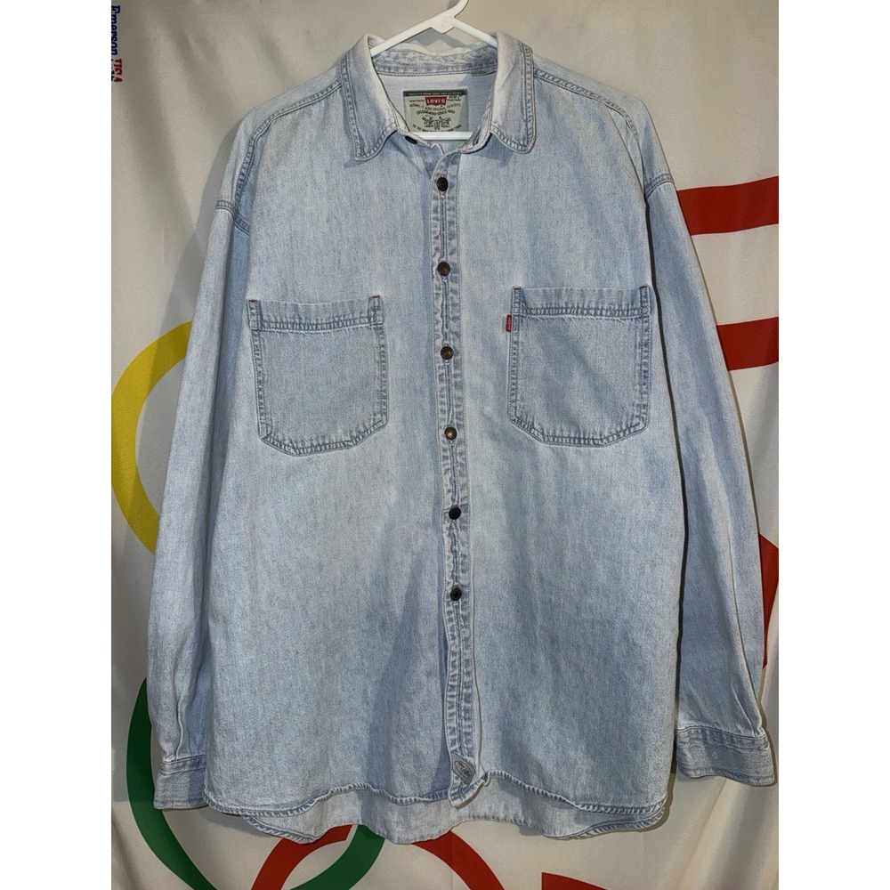 Vintage Levi's Denim Button Up Shirt Mens XL Long Sleeve Light Wash